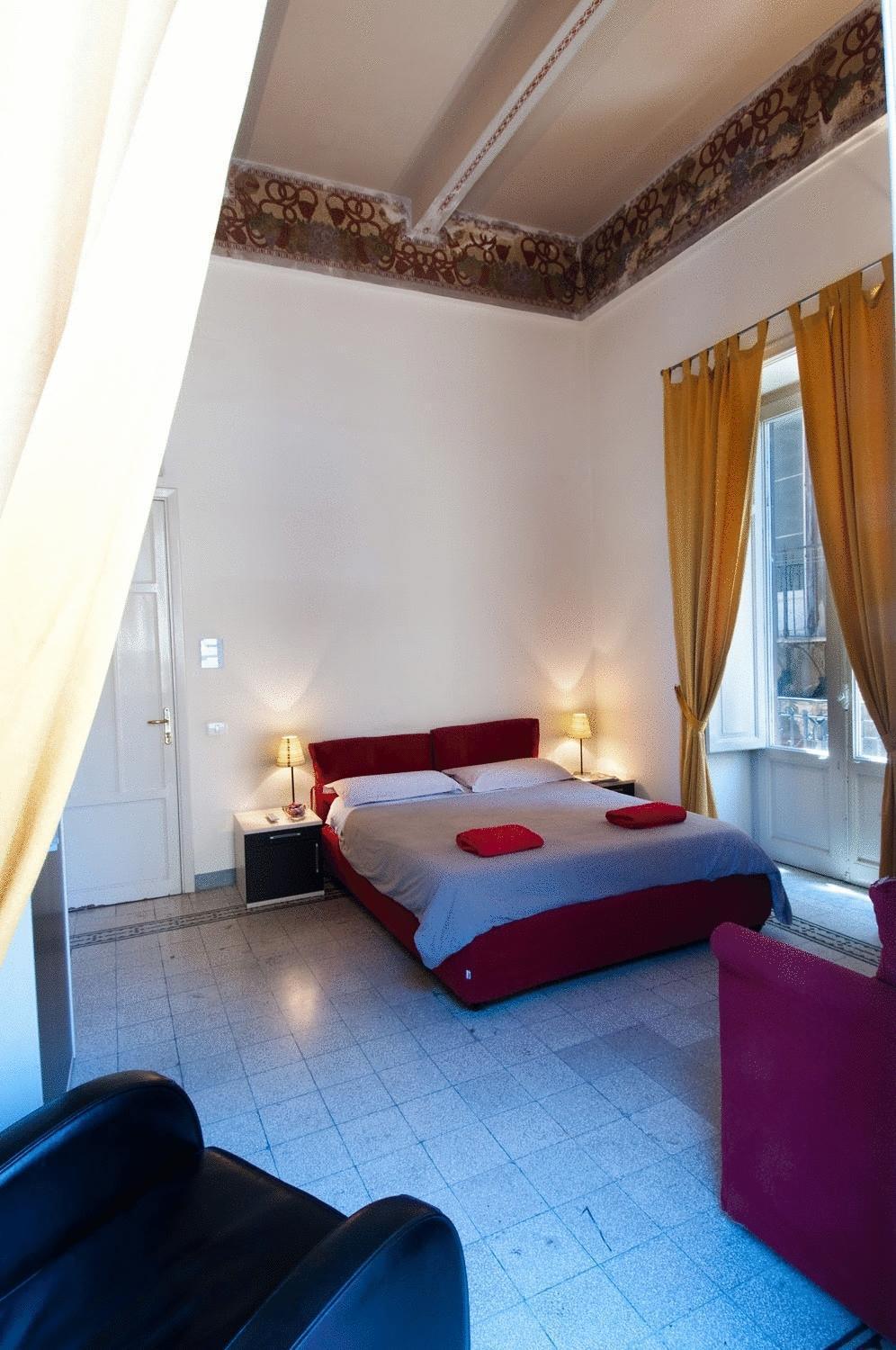 Palazzo Savona Hotel Palermo Bagian luar foto