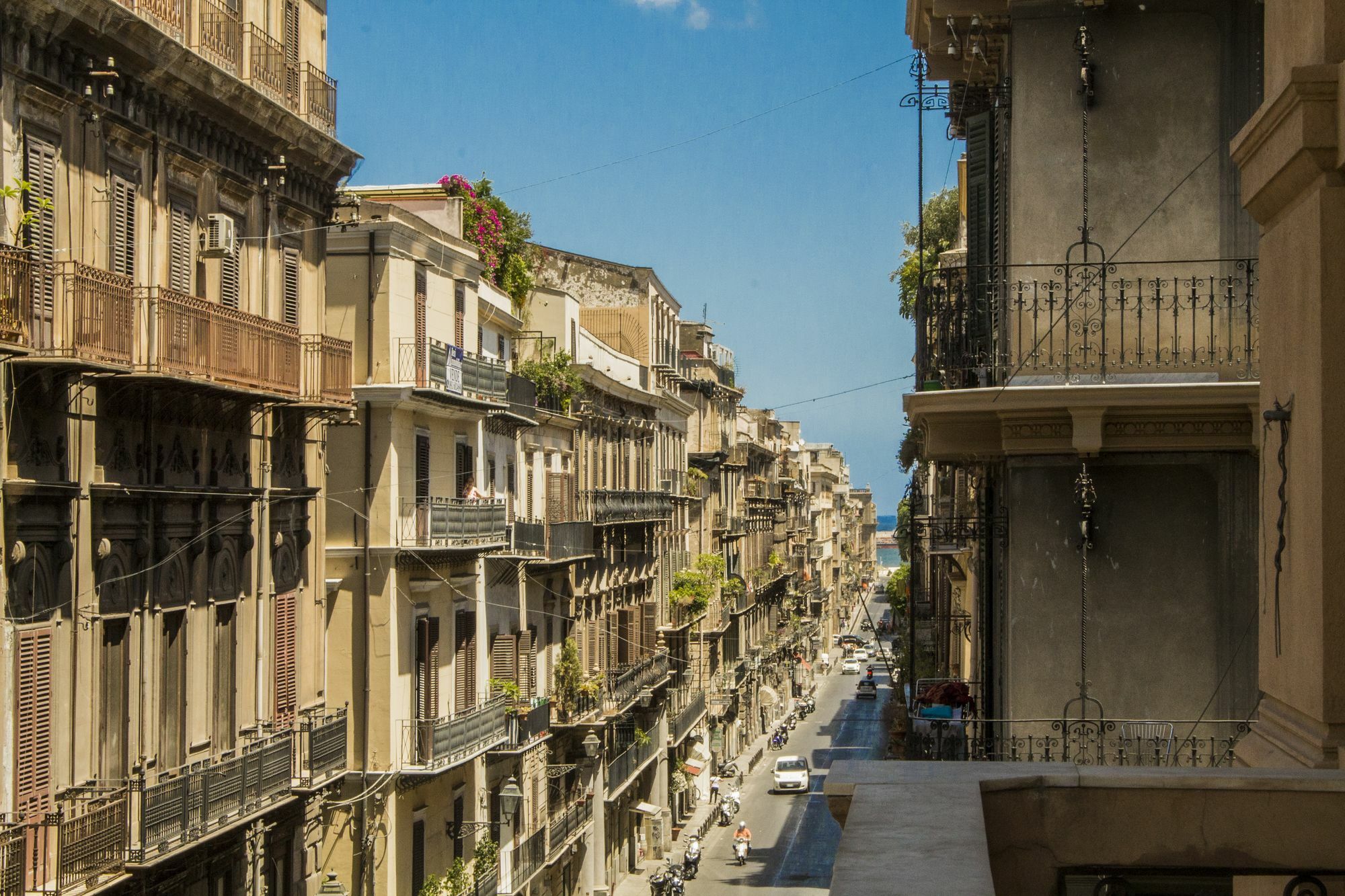 Palazzo Savona Hotel Palermo Bagian luar foto